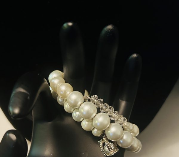 Charming Pearl Crown Bracelet